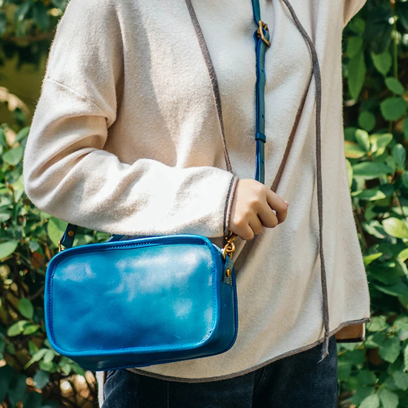 AETOO Retro literary handmade leather small square bag casual shoulder bag soft small bag hundred crossbody bag