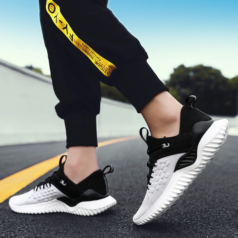 

Men Sneakers Male Breathable Comfortable Casual Shoes Fashion Men Canvas Shoes Lace Up Wear-resistant Low-Cut Casual Shoes