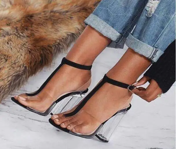 

Newest PVC Women Sandals Sexy T-strap Clear Transparent Gladiator Sandals Summer Women Peep Toe Ankle Strap High Heels