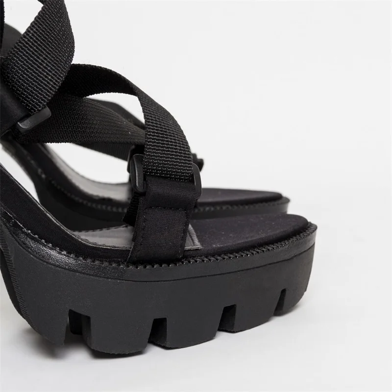 jordan-2_black_detail