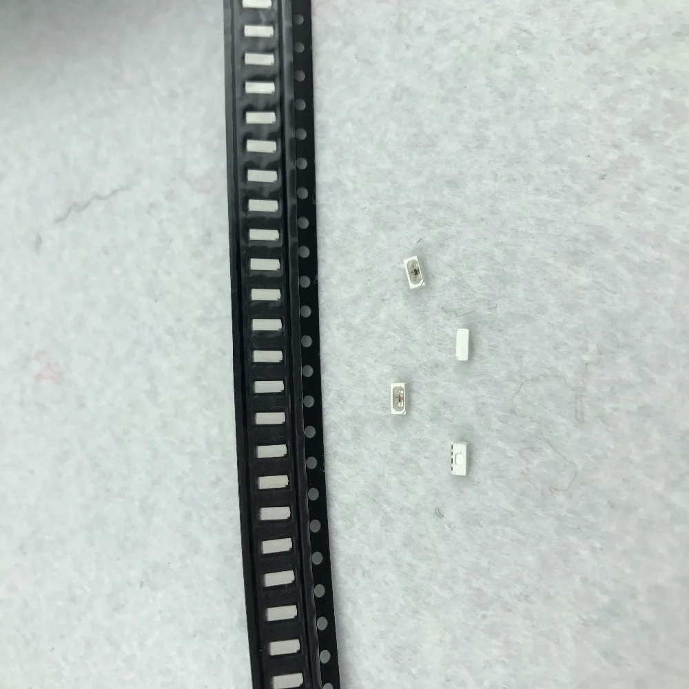 

SK6812 SIDE; 4.0x2.0x1.5mm Top SMD Type 0.2Watt Power tegrated light source Intelligent control LED