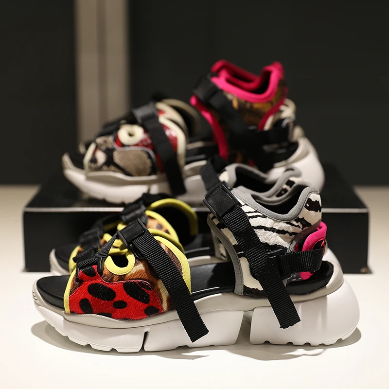 

Summer Casual Flat Sandals Mixed Color Buckle Strap Sports Shoes Leopard Horsehair Platform Shoes Women