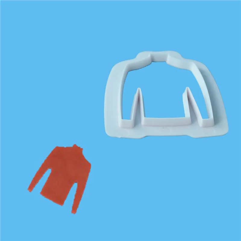 

T Shirt Shaped Plastic Cookie Mold Cutters Fondant Sugarcraft Mold Biscuit Cutters Cake Decoration Baking Pastry Tools