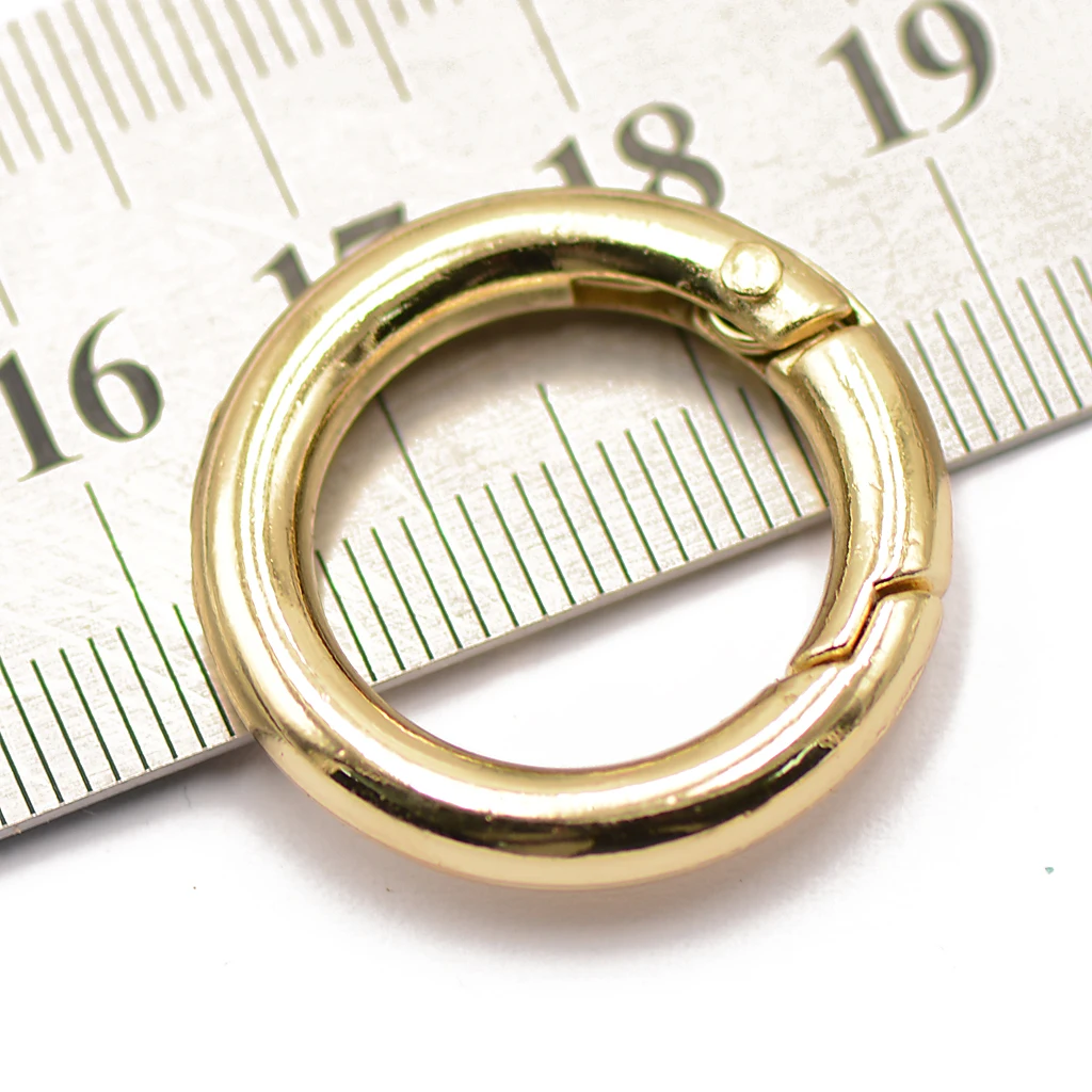 6Pcs Backpack Plated Alloy Round Spring Snap Hooks Clip Keychain Ring for Key Chains Small Dog Leashes Climbing Accessories