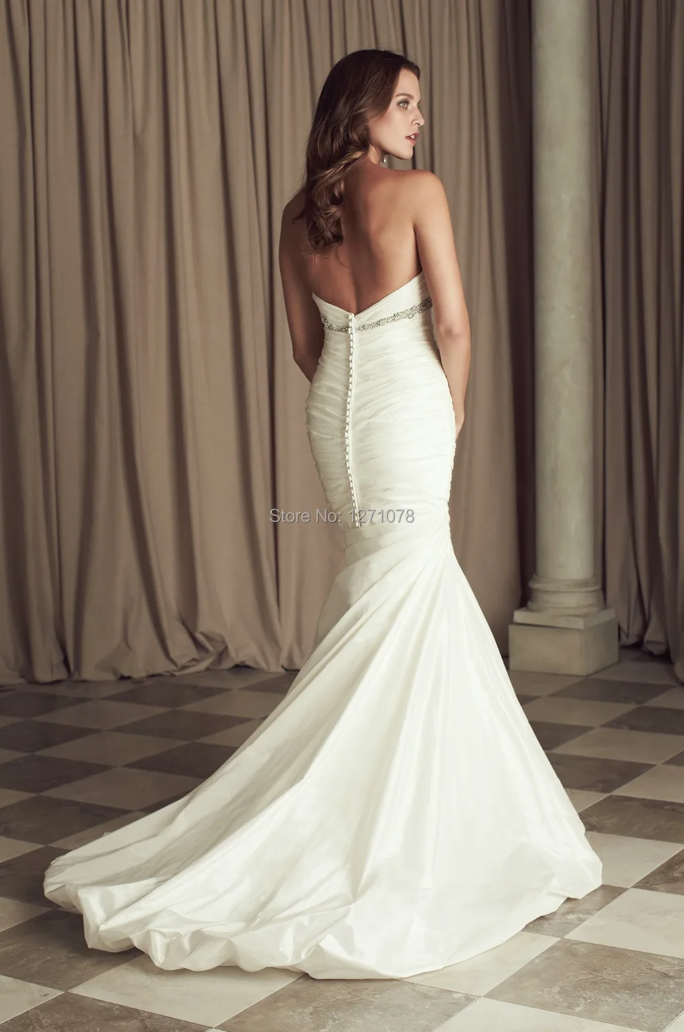 2014 New Arrival White Mermaid Wedding Dress Satin with Crystal and Pleated Court Train Bride Gown R14062806 | Свадьбы и торжества