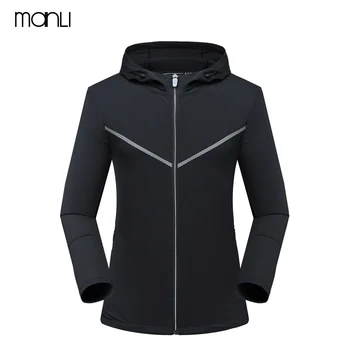 

2018 New Spring Autumn Mens Softshell Hiking Jackets Male Outdoor Camping Trekking Climbing Coat For Waterproof Windproof