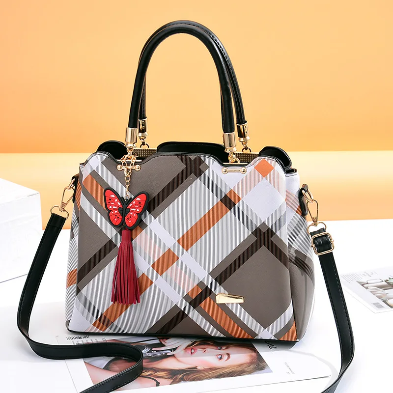 

women leather handbag with three sort of pockets roomy print plaid medium 2019 new afshion design purses and handbags