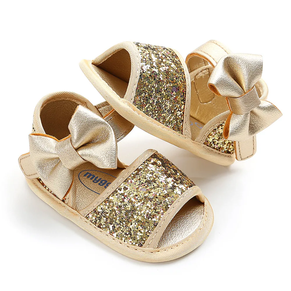 Для маленьких девочек блёстки бантом модные летние сандалии Пляж PU Leahter Новинка года мягкая подошва кроватки новорожденных обувь для отдыха# YL1
