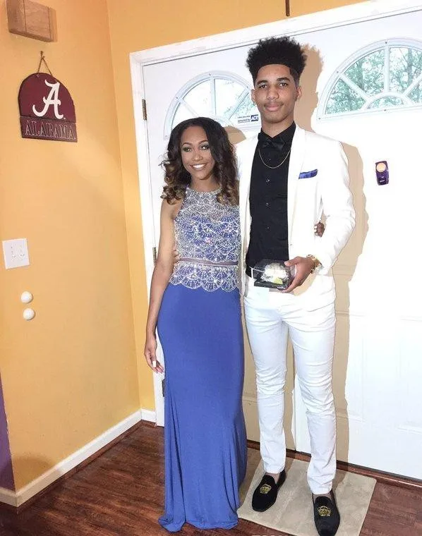 navy blue and white prom couples