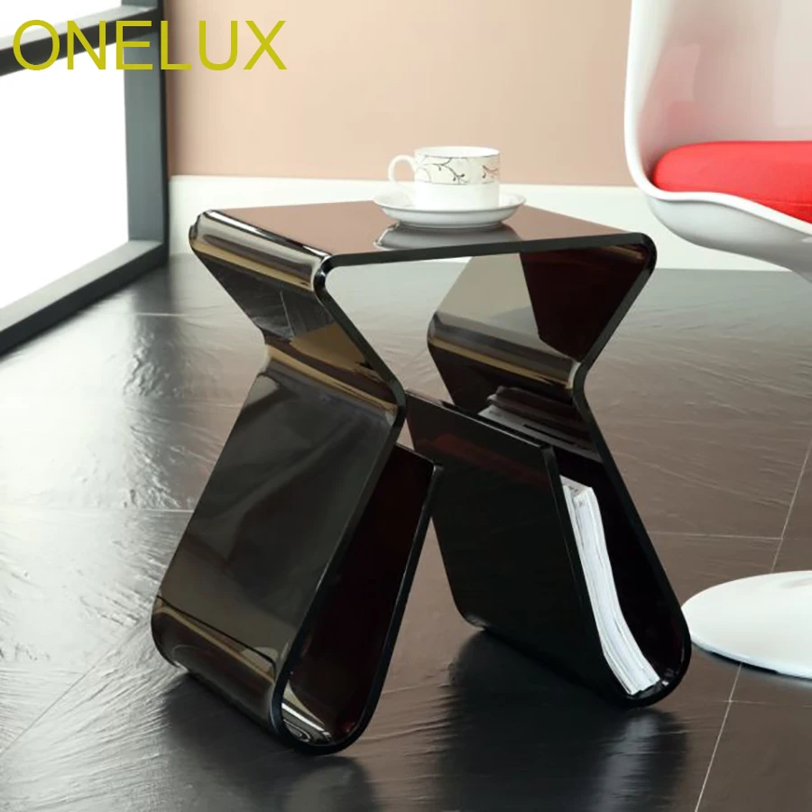 Acrylic side/ end/magazine/sofa table.Lucite Occasional Small Tea Table Acrylic side/ end/magazine/sofa table.Lucite Occasional Small Tea Table