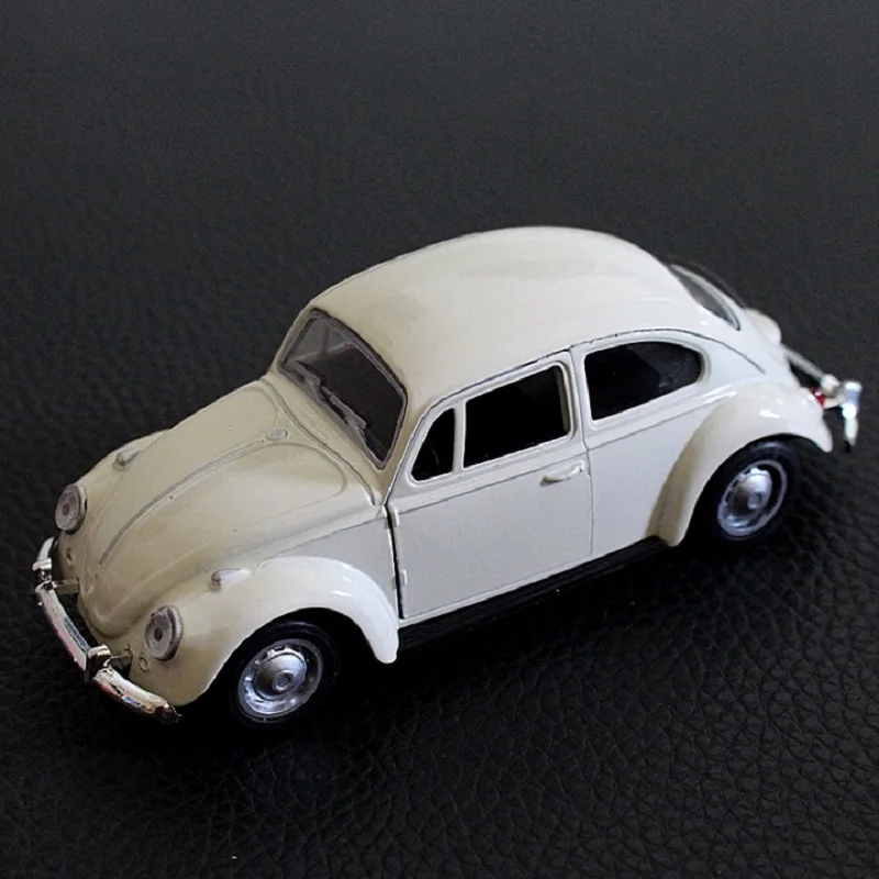 Высокая имитация сплава винтажный автомобиль 1:32 литой под давлением металлический Выдвижной двойной двери открытый сплав модель автомобиля игрушка применяется к Volkswagen Beetle
