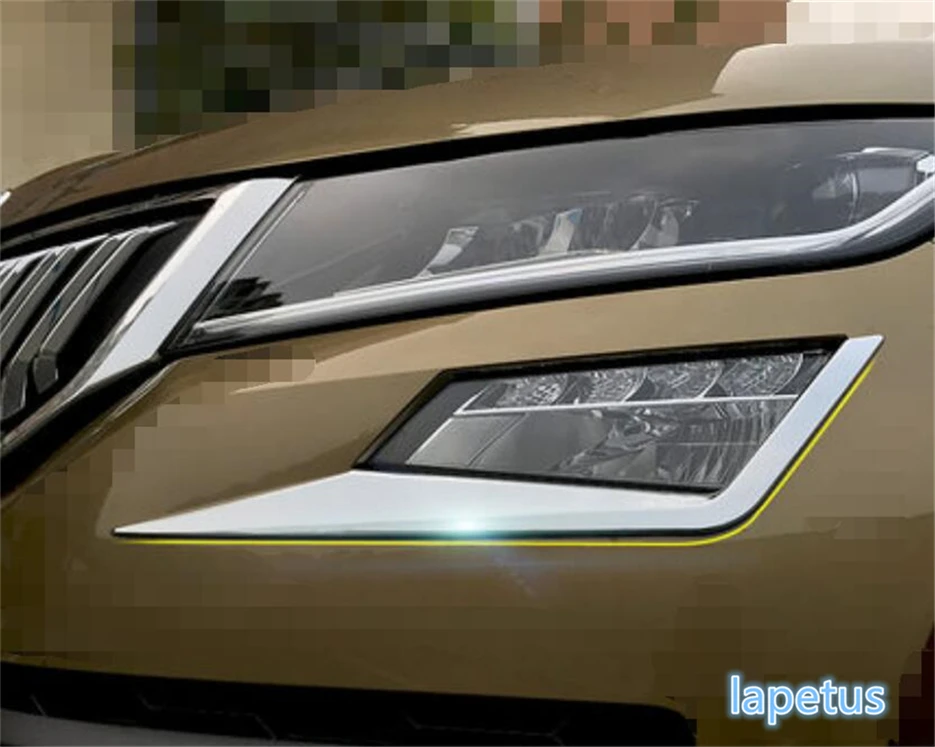 

Lapetus Chrome Front Fog Lights Foglight Lamp Eyelid Eyebrow Decoration Cover Trim 2 Pcs Fit For Skoda Kodiaq 2017 2018 2019 ABS