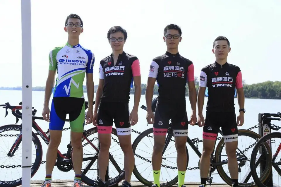 Clearance 2019 Hot sale colorful aero carbon fiber t800 road bike frameset TT-X1 accepted custom paint 14