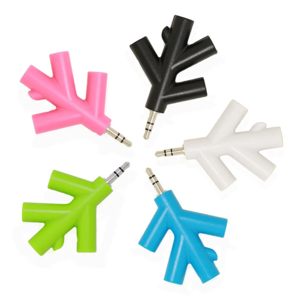 3.5 mm audio splitter same as audio and microphone 3.5 mm audio splitter same as audio and microphone