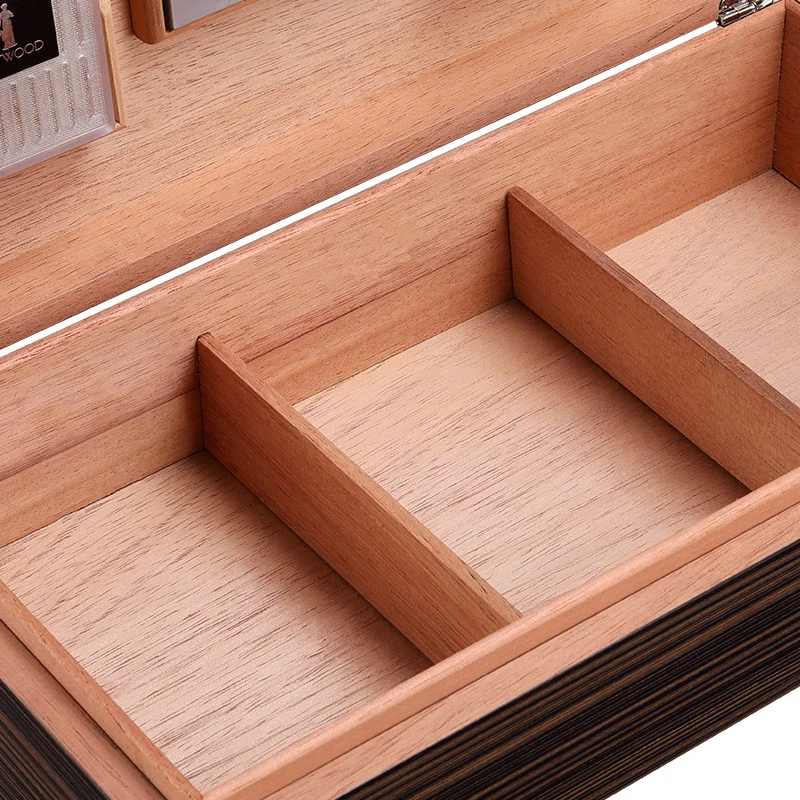 Cigar moisturizing box humidor cedar wood piano paint three large storage capacity moisturizing cabinet moisturizing cigar box
