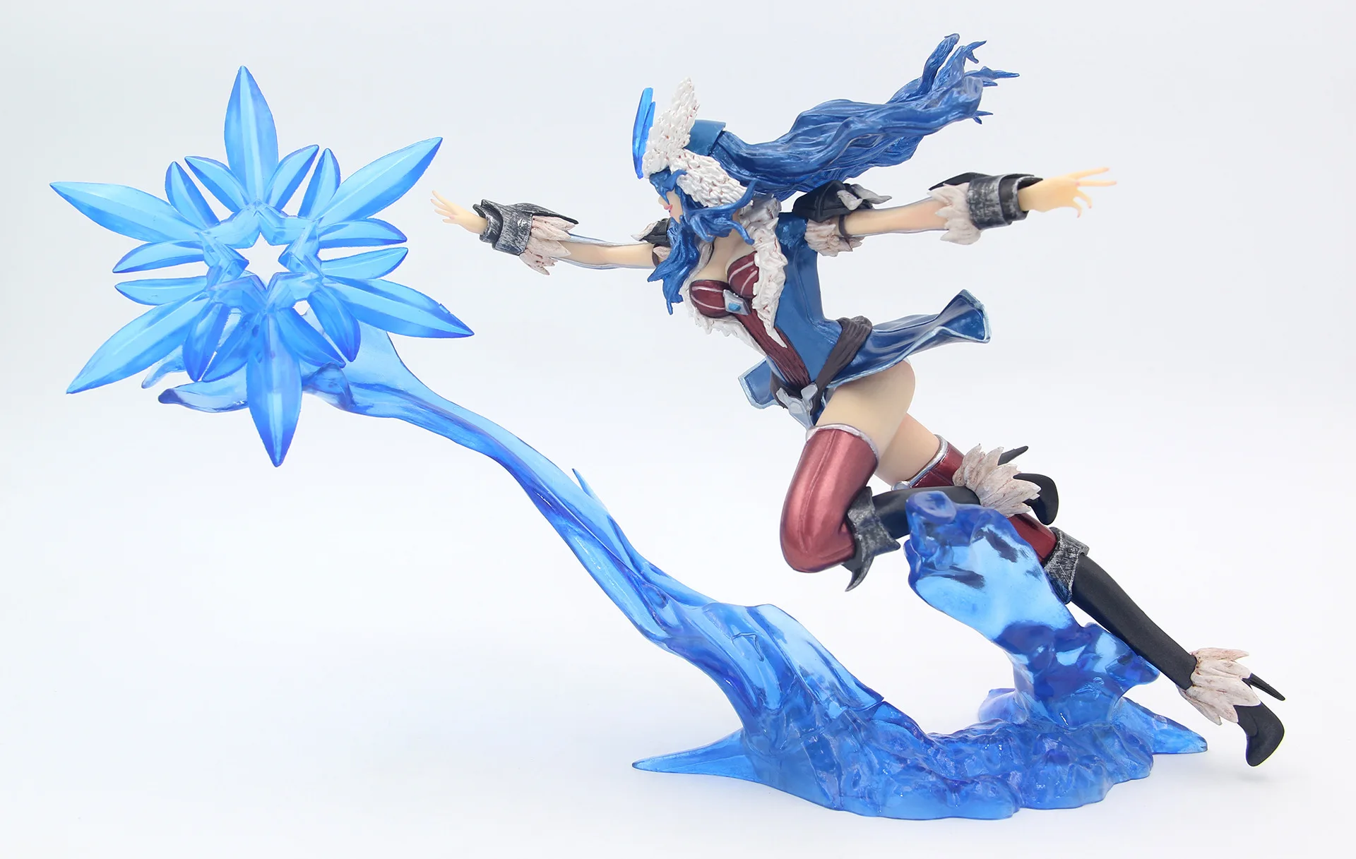 

Toy Store Super Hot Movies and TV Animation Peripheral Snow Queen PVC Material Anime Hand Models Decorations Festival Gifts