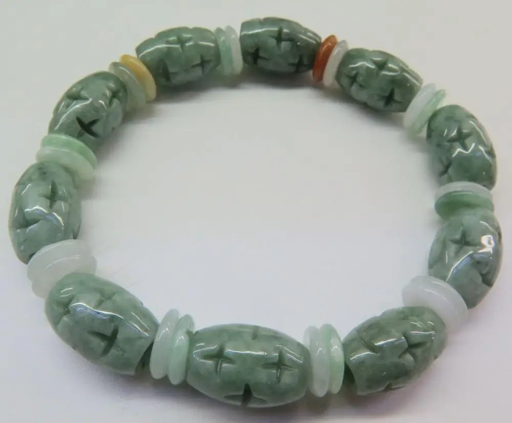 

Natural Grade A Jade (jadeite) Two Spacer with Oil-Green Oval Bead Bracelet 10.16