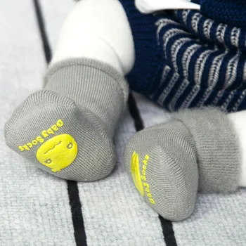 

Baby Socks Autumn and Winter Plus Velvet Padded Warm Baby Socks Cotton Anti-slip Newborn Socks 0 - 1 - 3 Years Old