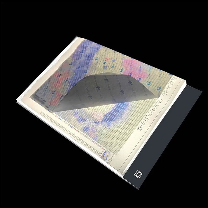 Stand for Light Pad of Diamond Painting8