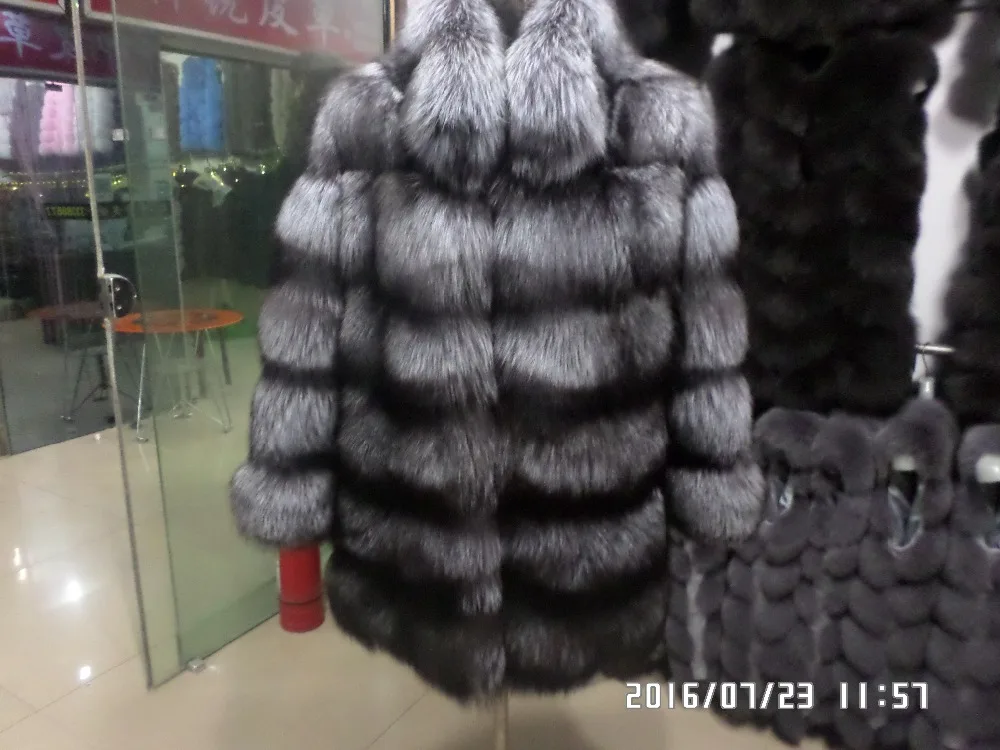 The silver fox fur coat 80CM long