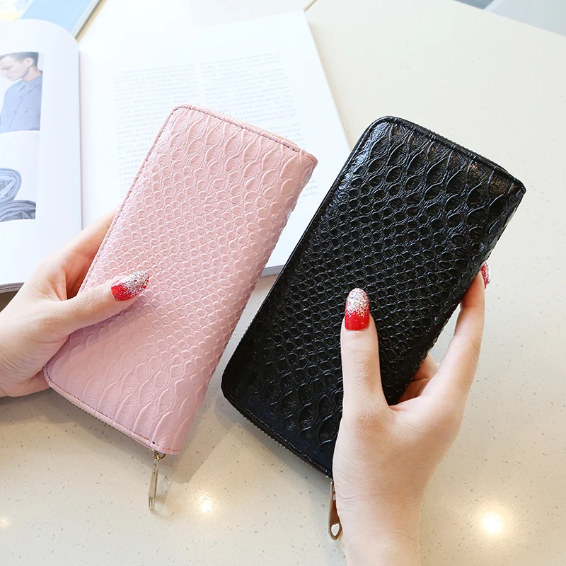 

2019 Women Long Clutch Wallets Fashion PU Leather Coin Bag Purses Money Bag Famous Designer Lady Cards Holder Serpentine Female