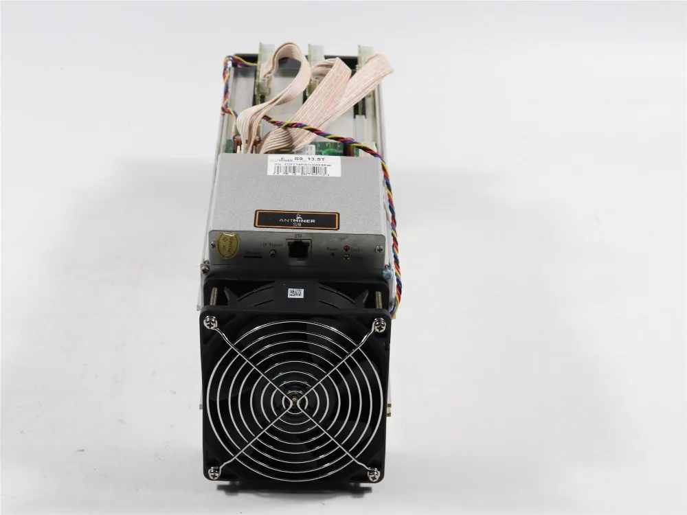 Б/у AntMiner S9 13,5 T Биткоин Майнер Asic Майнер 16nm Btc BCH Майнер Биткоин Майнер лучше чем Whatsminer M3