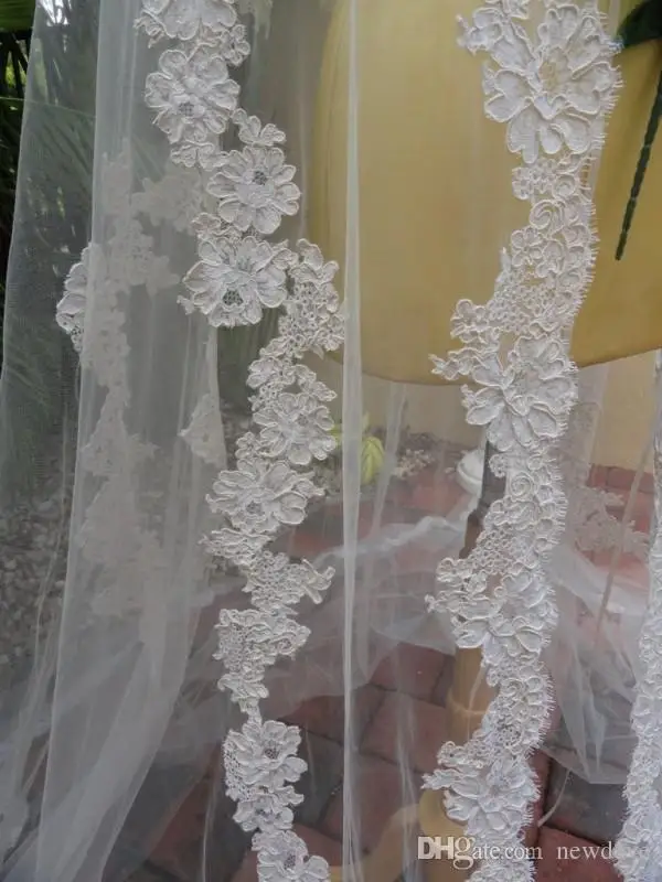 2017-cheap-tulle-cloak-coat-for-wedding-dresses (2)
