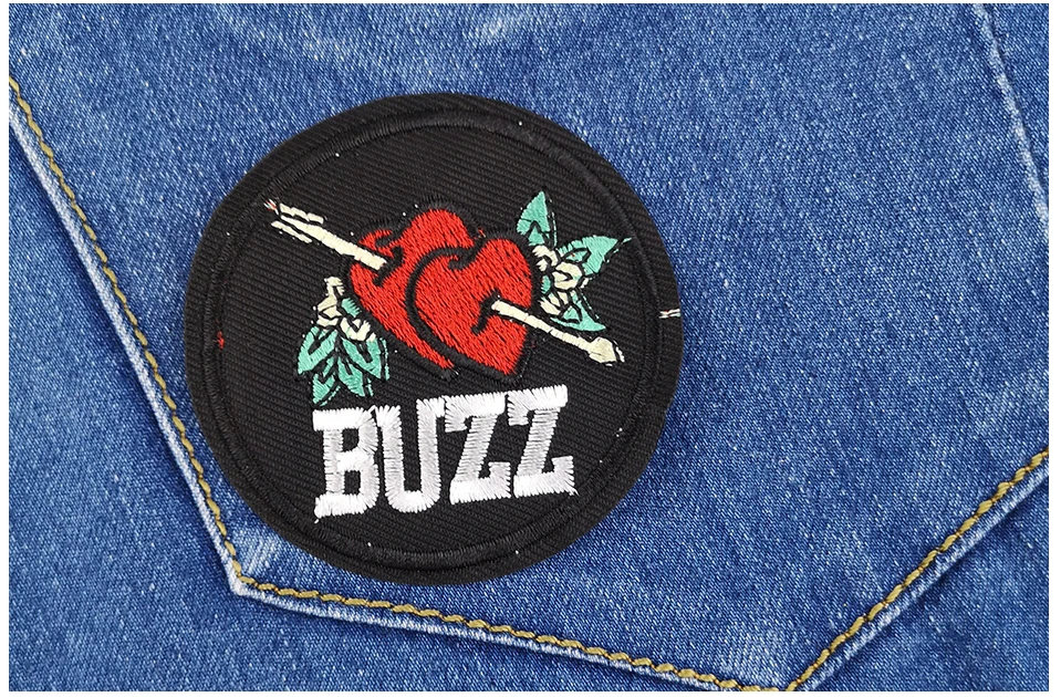 10  Embroidery Patches For Clothing Stickers Crown Lip Kiss Mouth Heart Pow Patch Iron On Badges For Clothes Sew On Badge