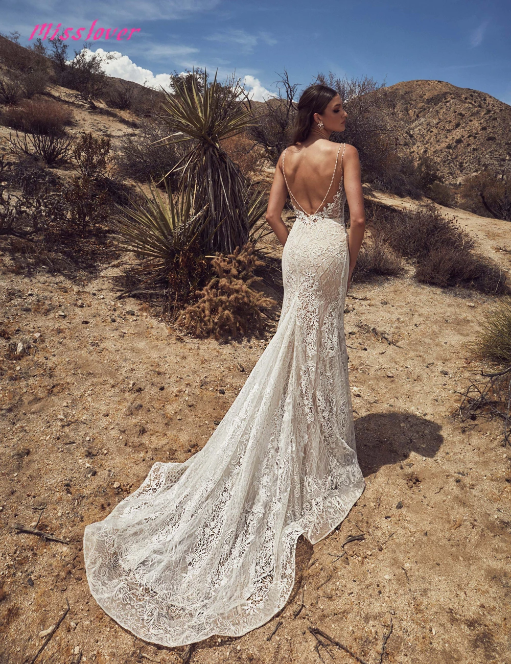 Vestido De Noiva Luxury Vintage lace Mermaid Bride Wedding Dress 2019 new Bridal Gown Sexy V-neck backless Robe de mariee Vestido De Noiva Luxury Vintage lace Mermaid Bride Wedding Dress 2019 new Bridal Gown Sexy V-neck backless Robe de mariee