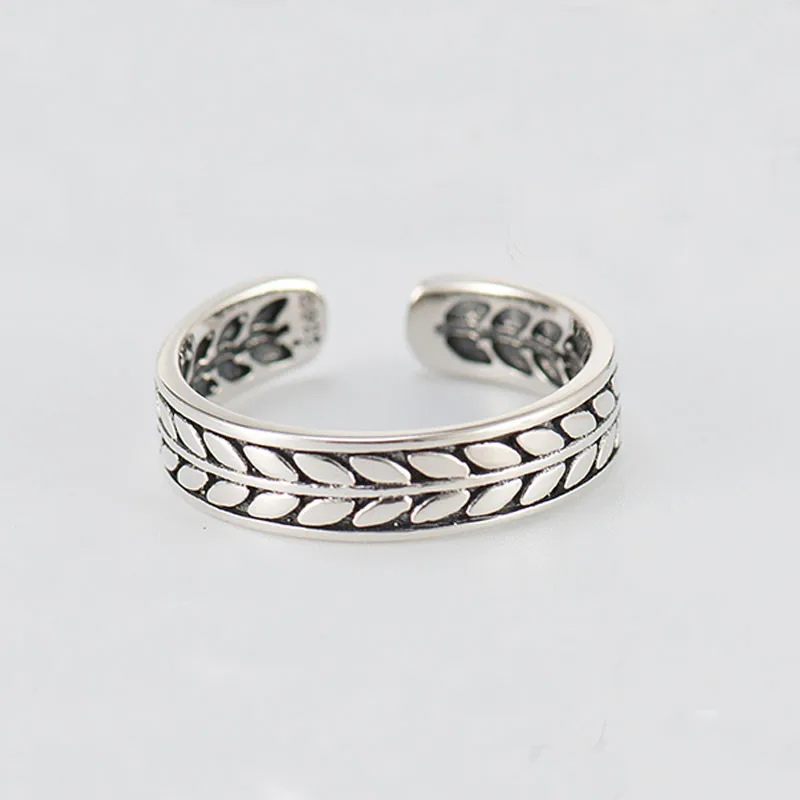 Silver Ring 8