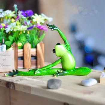 

2Pcs Resin 3D Yoga Frog Figurines Miniatures Ornament Statute Car Dashboard Decorations Figurines Miniature Handcraft Home Decor