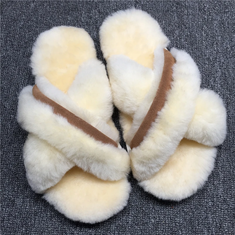 beige fur slippers