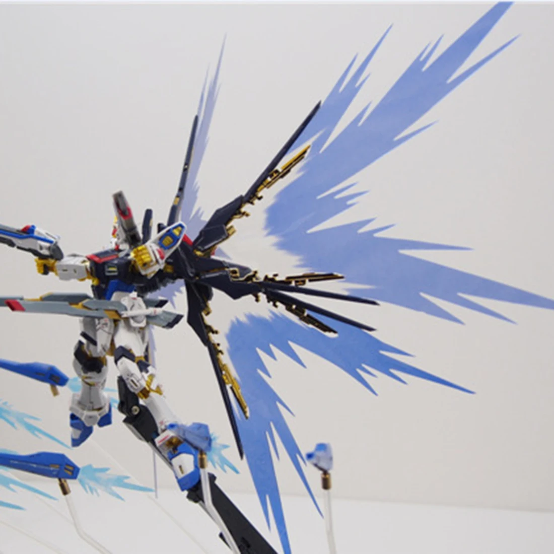 

2019 New C Version Light Wing Decoration for RG 1/144 for STRIKE FREEDOM for GUNDAM - Sky-blue