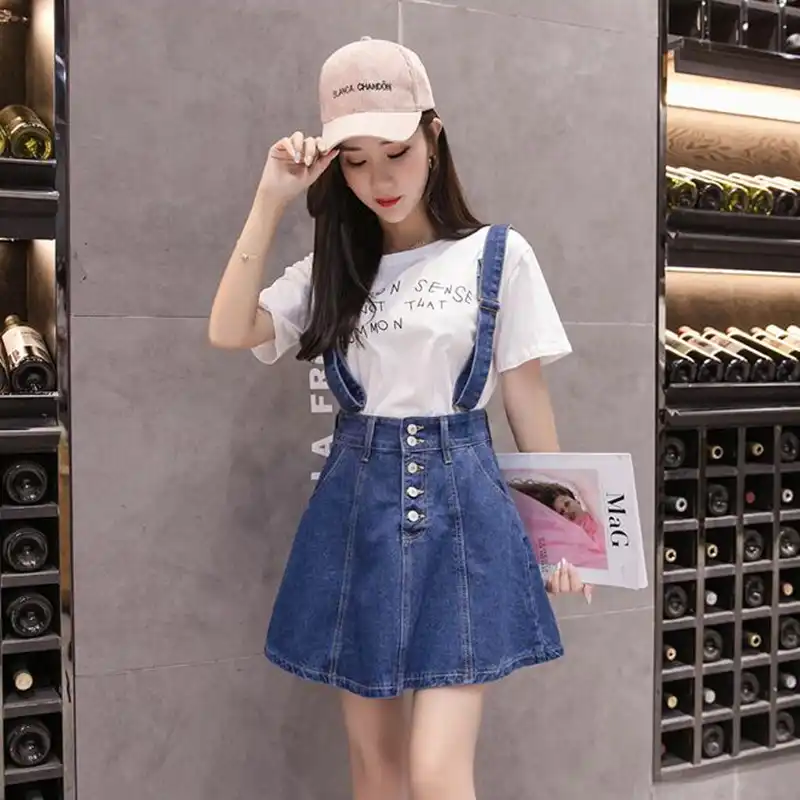 90s jean skirt outfit