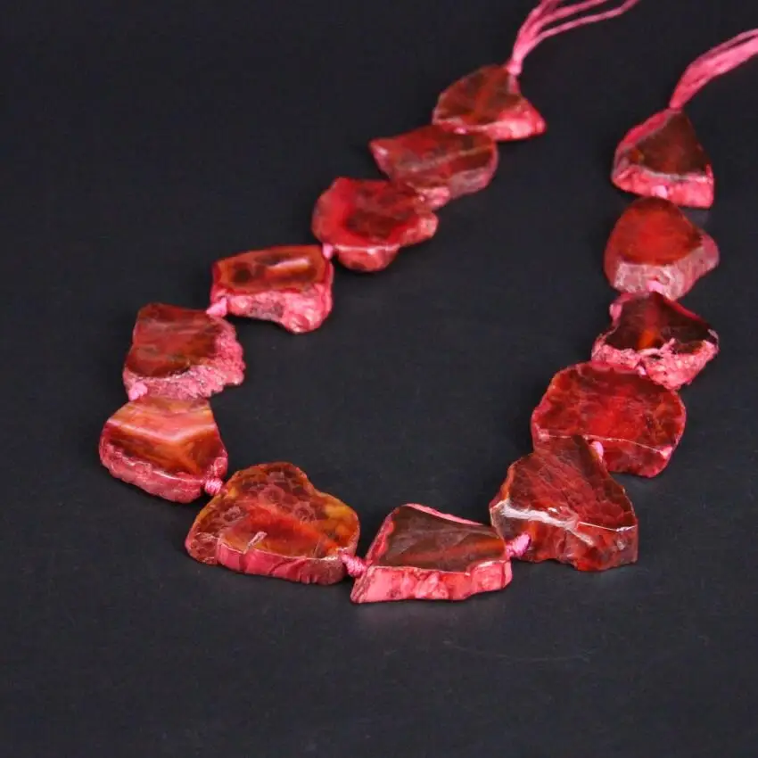 

Approx13PCS/strand Red Crack Raw Agates Stone Slab Nugget Loose Beads,Natural Onxy Gems Stone Slice For Pendants Jewelry Making