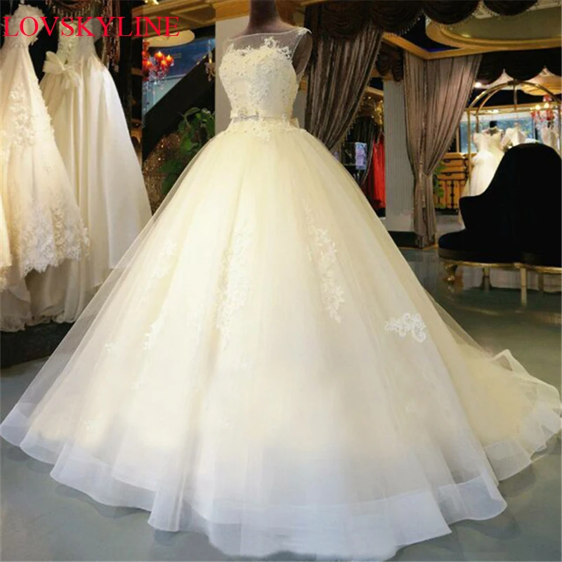 

Real photo 2018 spring short trailing bridal plus size slim Romantic Robe De Mariage Vestido De Noiva Sheer Backless Bride Dress