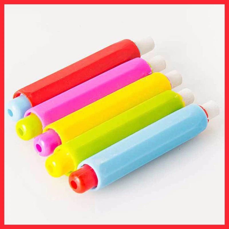 

5PCS Wholesale Dustless Chalk Holder Pen Chalk Clip For Teacher Porta Tiza On Blackboard Sticker Chalkboard wall sticker