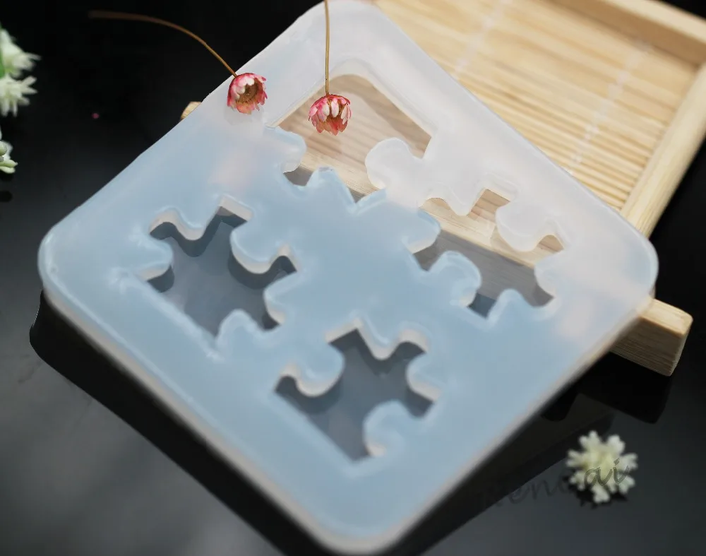 New Jigsaw Puzzle Mould Silicone Resin Mold DIY Tool Home Kids Adults