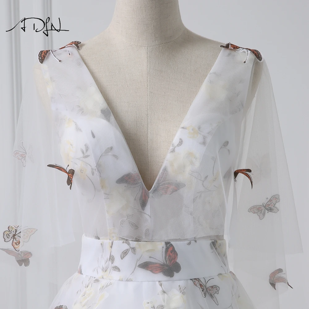 Свадебное платье ADLN с глубоким v образным вырезом и принтом бабочки расклешенным