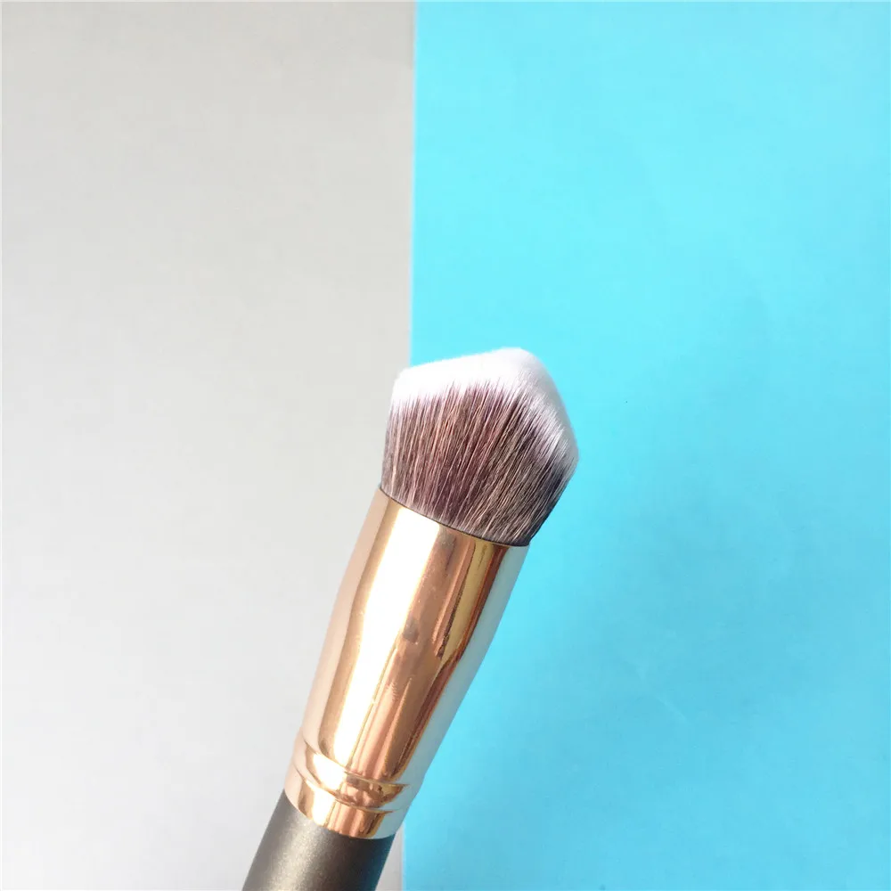 Кисть для основы My delivery PRO 3DHD Kabuki 023 Beauty мягкая щетина безупречная основа