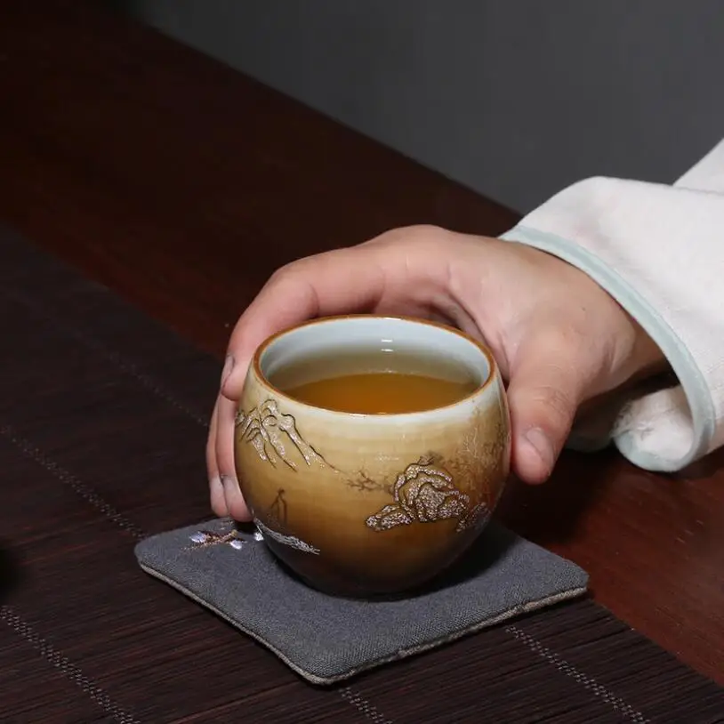 Tea Cup 100ML Outline In Gold Master Cup Pigmented Kung Fu Ceramic Glaze