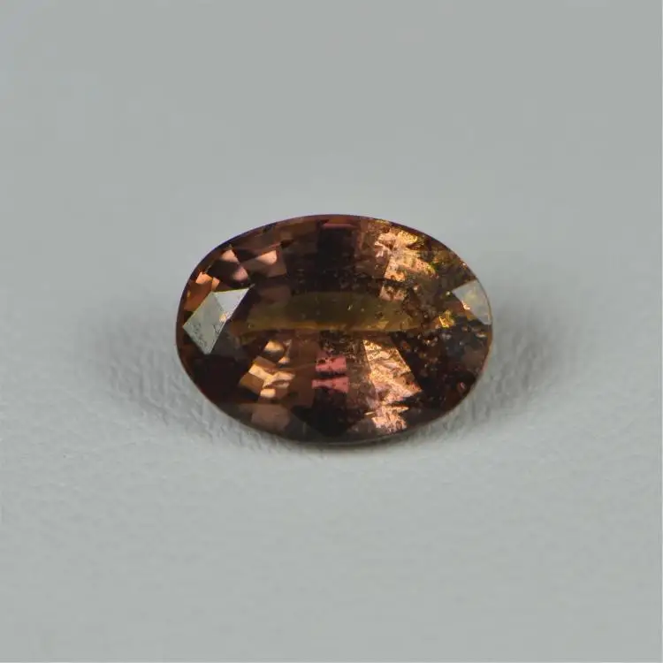

CGJ certification 2.62ct no Indication Of Thermal Enhancement Natural unheated Yellowish Brown Sapphire Stone Loose Gemstones