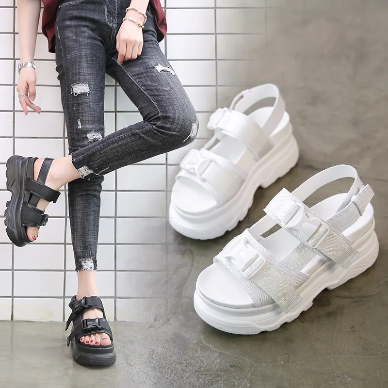 Женские сандалии на платформе летние пляжные из натуральной кожи с пряжкой