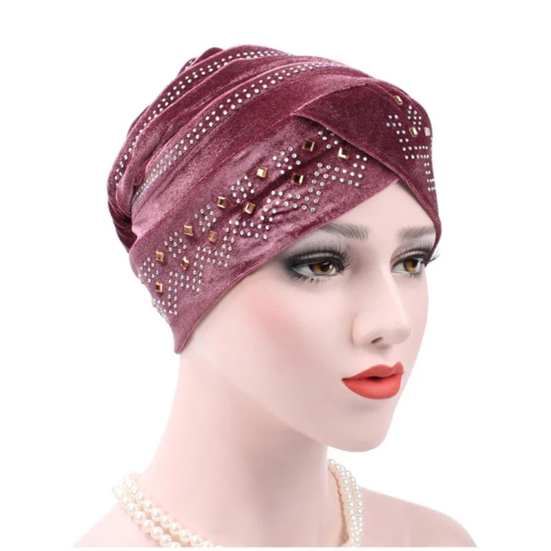 Женский хиджаб бархат большие стразы тюрбан голова Кепка шапка бини женские аксессуары для волос мусульманский шарф шапка выпадение волос 12 цветов