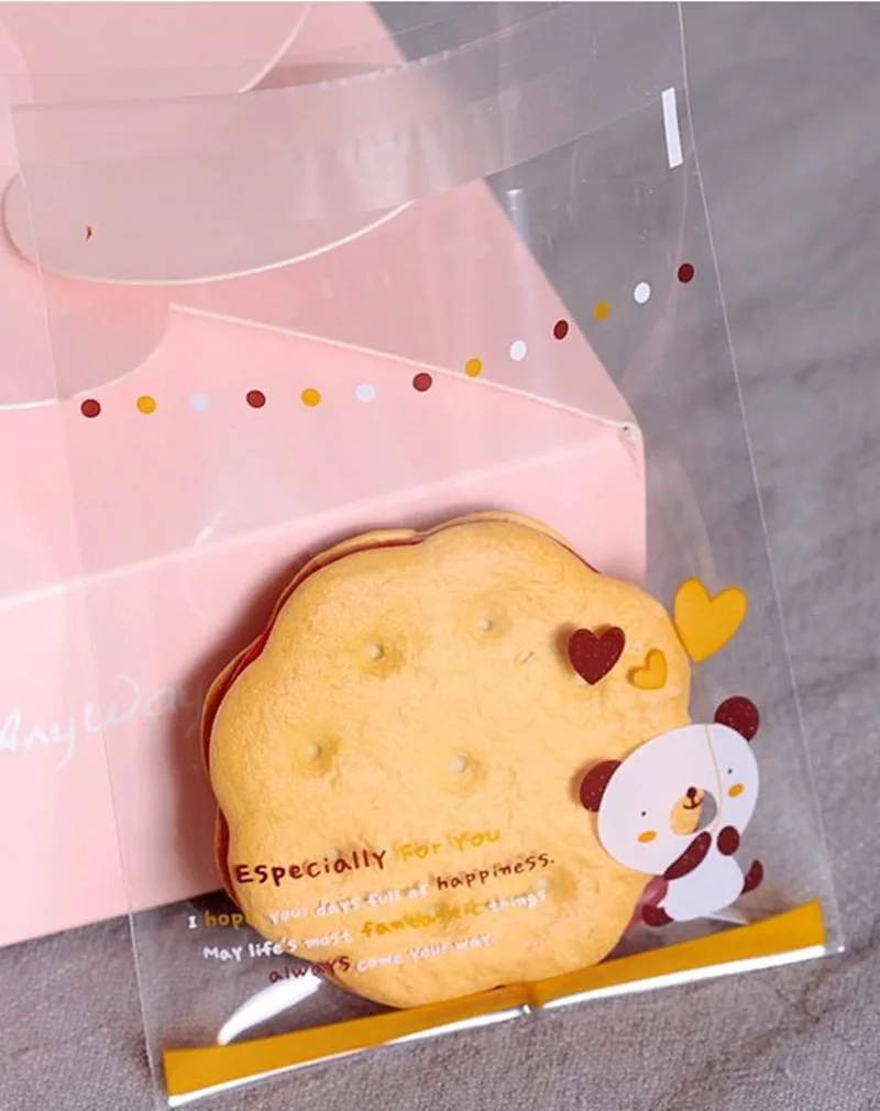 200pcs Food Packaging Bags Cookie Cute bear Print Self adhesive Plastic Candy Cake Cookies Bags