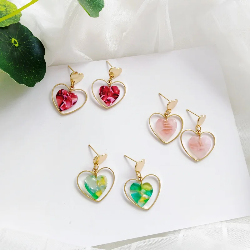 

Korean Kawaii Hollowed out Heart Shape Drop Earrings Women Cute Candy Colors Heart Slice Dangle Earrings For Wedding Party Gift