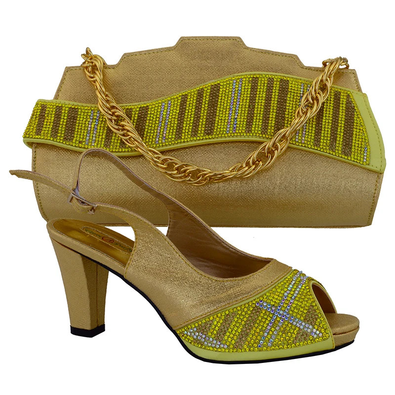 

2017 Italian Matching Shoes and Bag Set Decorated with Rhinestone African Shoe and Bag Set for Party In Women Nigerian Shoes Bag