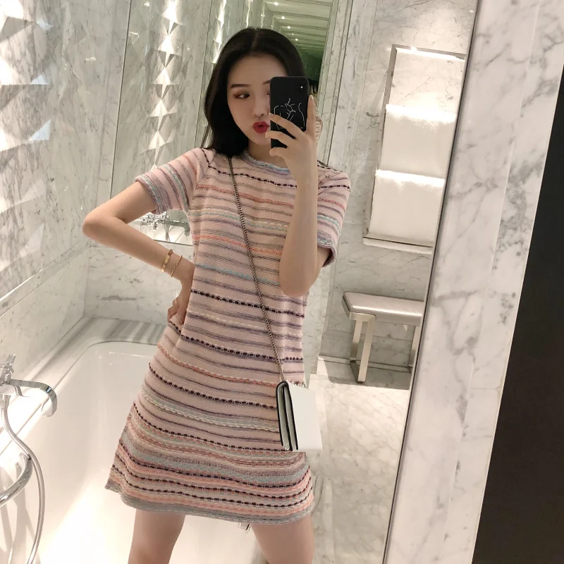 

Retro striped Mid-length dress female 2019 spring and summer new round neck pink thin short-sleeved knit dress tide