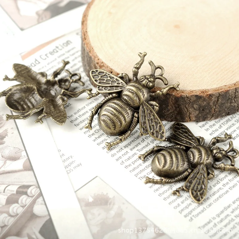 

10pcs--40X38mm Antique bronze tone Bees Charms pendant