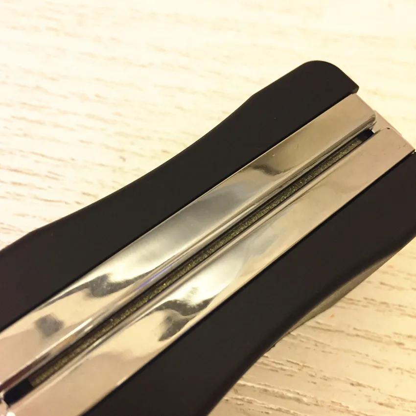 

Car Wiper Repair Blade Refurbish Tool for Audi A3 A4 B6 B8 A6 C5 C6 80 B5 B7 A5 Q5 Q7 TT 8P 100 8L C7 8V A1 A3 Q3 A8 RS S line